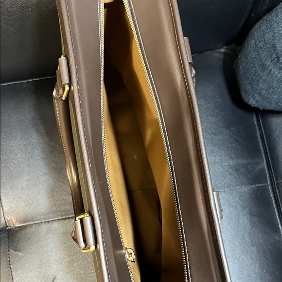 Vintage Hunting World Stylish Green Tote Bag - Picture 7 of 10